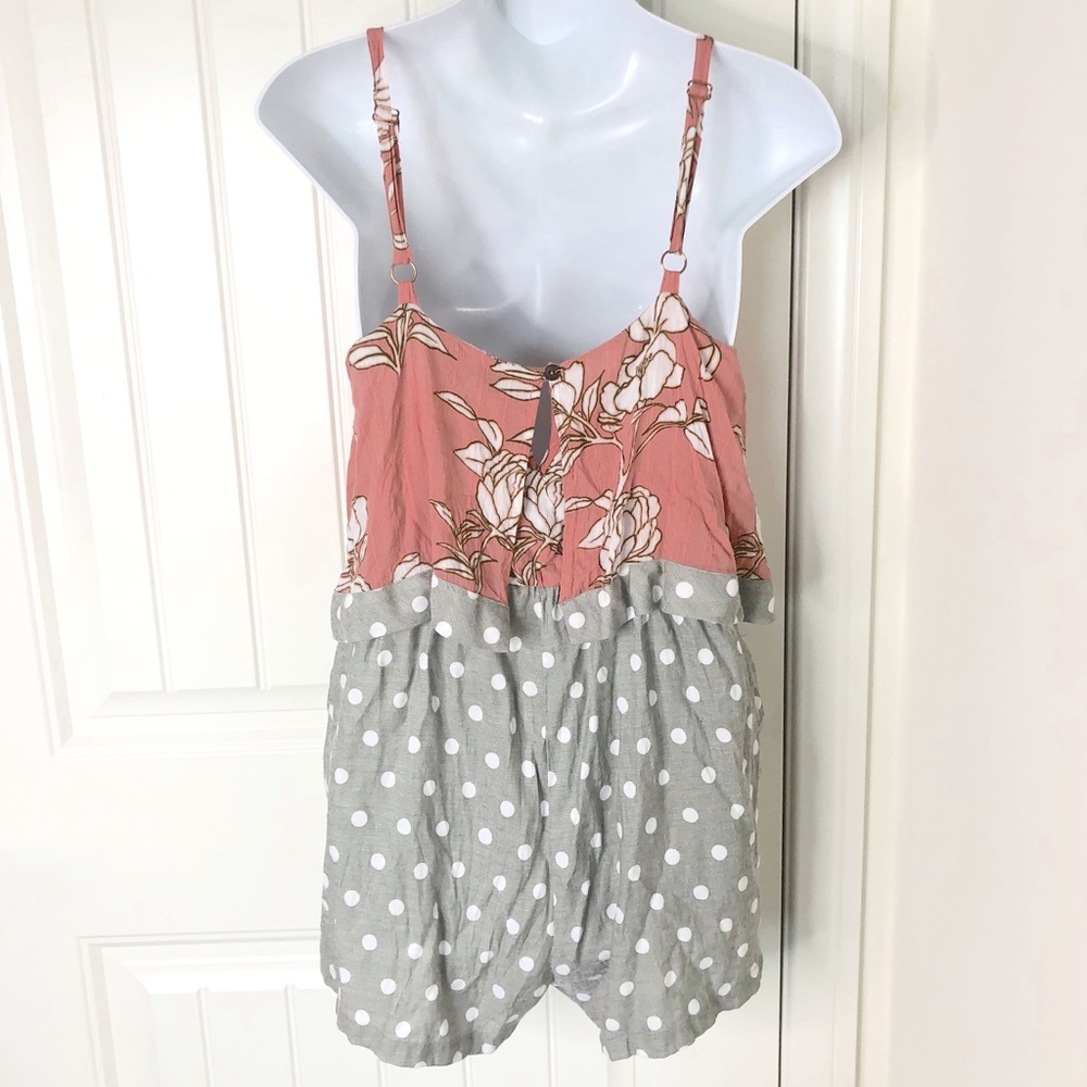 MINKPINK Lovina Pink Gray Playsuit Romper Pockets - Picture 4 of 7